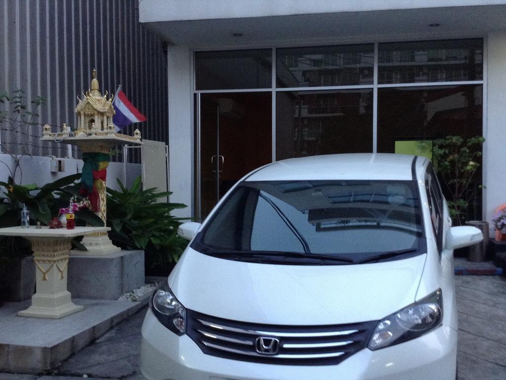 The City At Fifty Bangkok Bagian luar foto