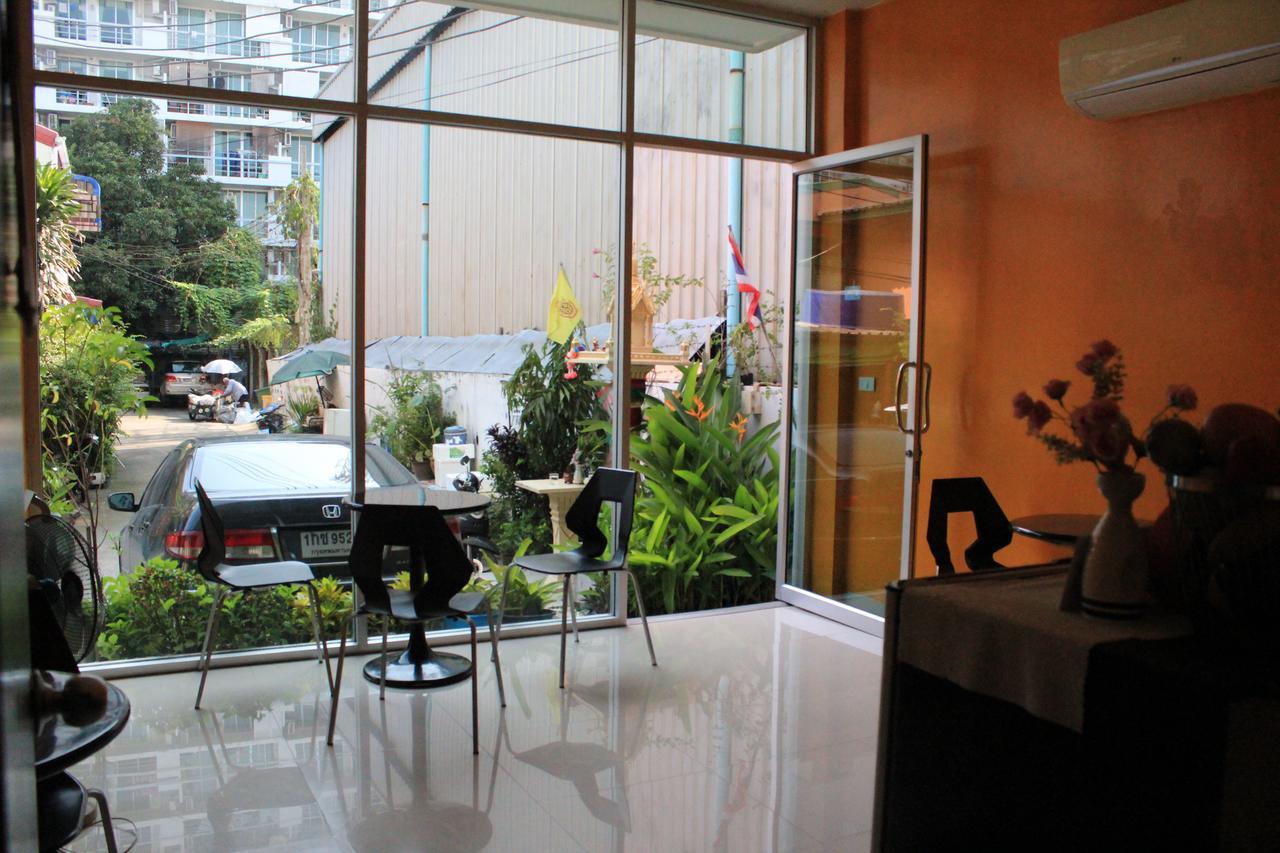 The City At Fifty Bangkok Bagian luar foto